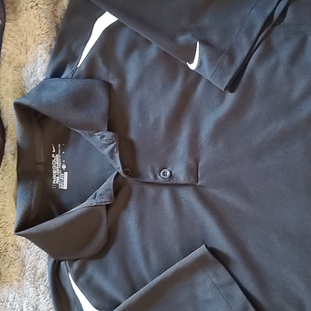 Mens Nike Drifit Golf pole shirt
